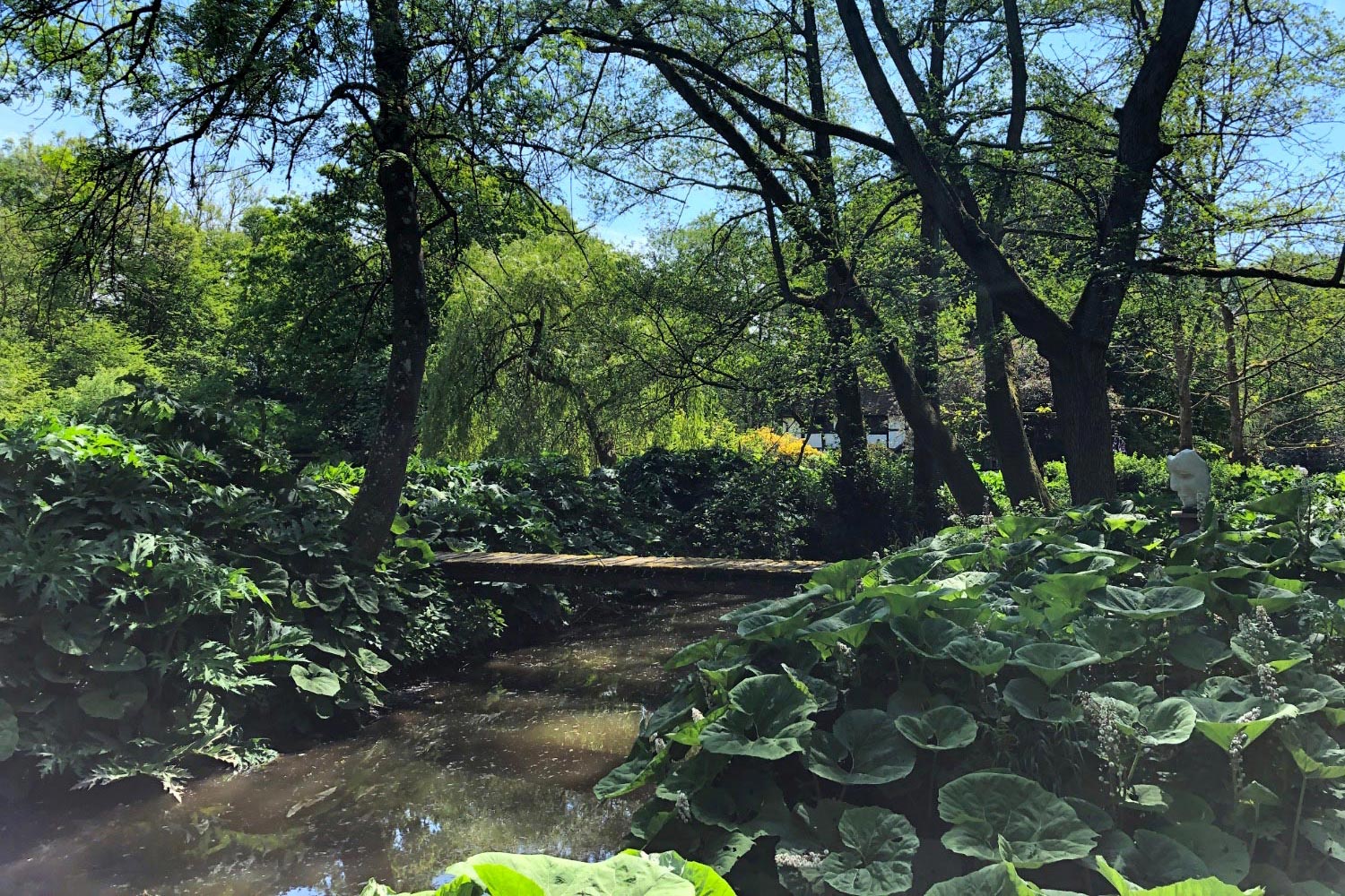 Cottage Garden - Hannah Peschar Sculpture Garden - Anthony Paul Landscape Design