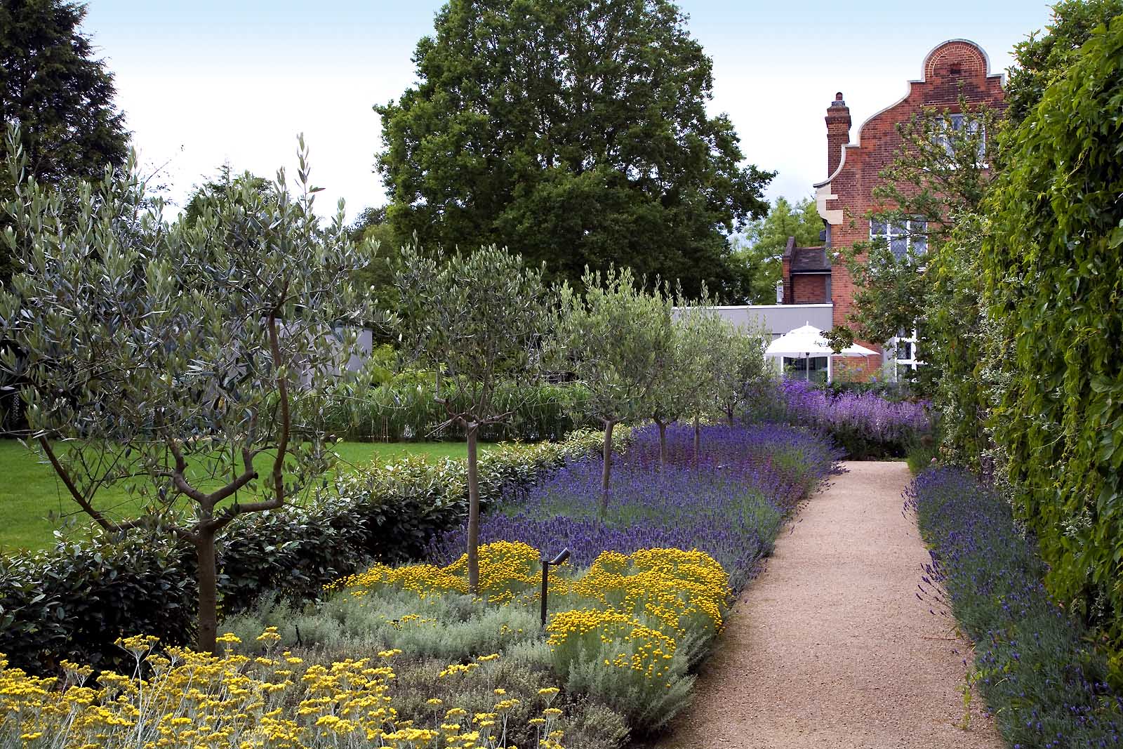 Anthony Paul Landscape Design
