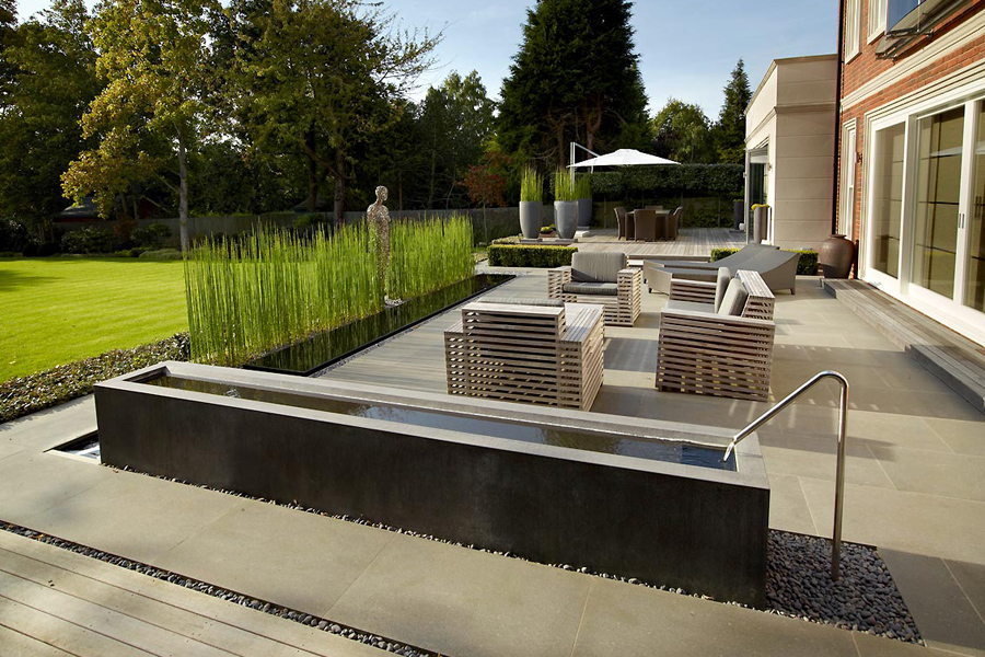 Cobham Garden by Anthony Paul Landscape Design