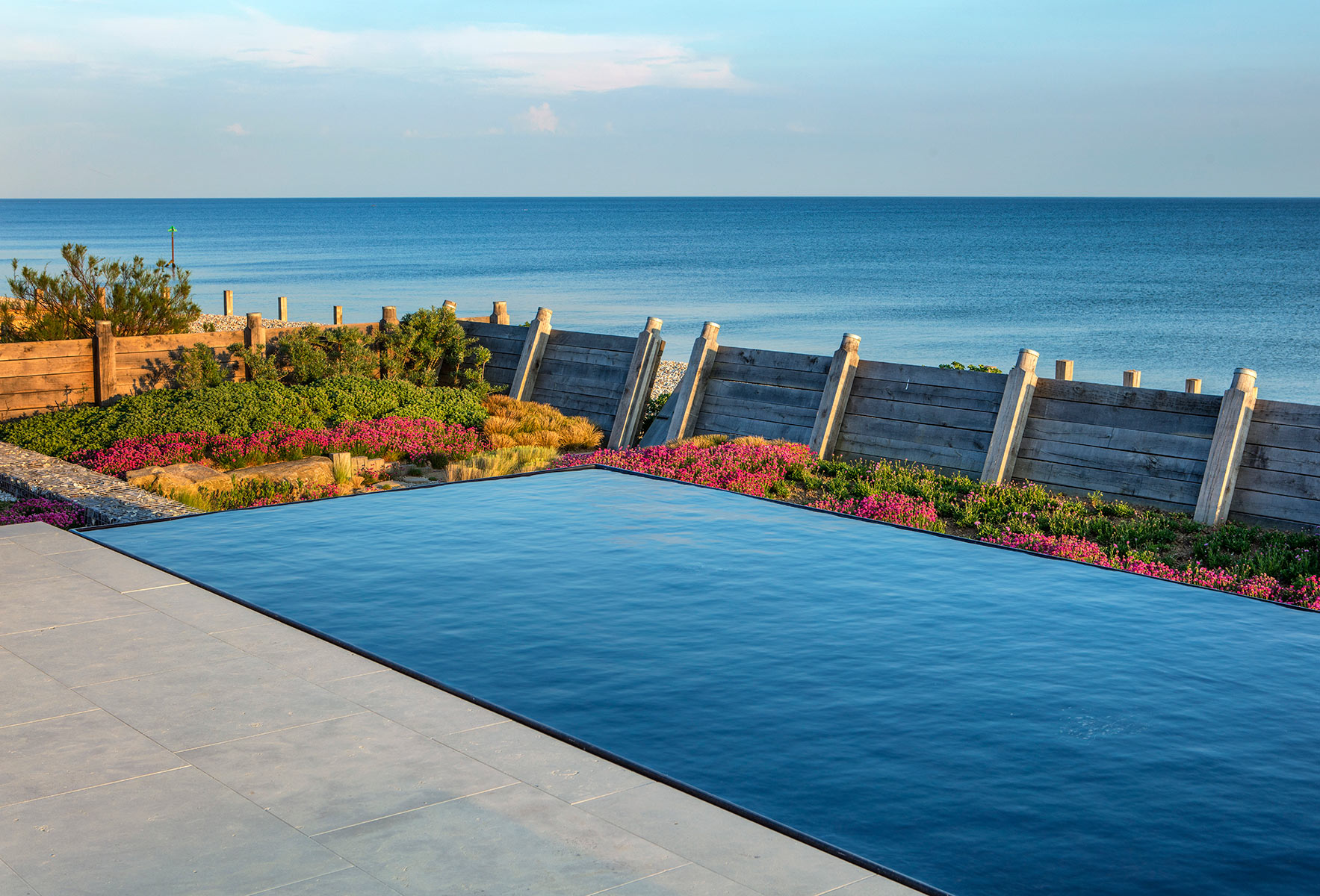 West Wittering sea edge garden - Anthony Paul Landscape Design